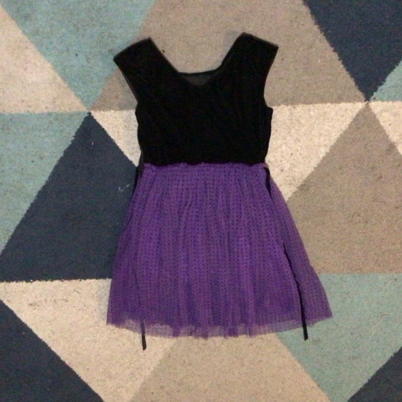 Flare Poof Dress - Picture 6 of 11